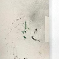 Tache noire fendue, 2022 | Acrylic paint, acrylic spray, soft pastel, oil pastel, and charcoal on raw cotton | 130 x 80 cm