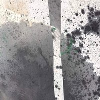 Bande inversée, 2022 | Acrylic paint, acrylic spray, soft pastel, oil pastel, and charcoal on raw cotton | 130 x 80 cm