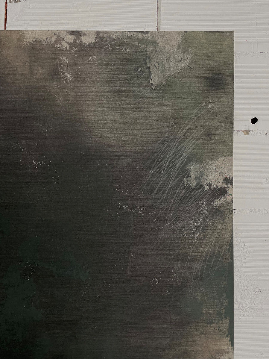 Schwarzgrün 4, 2022 | Acrylic paint, acrylic spray, soft pastel, oil pastel, and charcoal on raw cotton | 200 x 150 cm