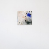 Alejandro Javaloyas - Estudi 6, 2022 | Acrylic paint, acrylic spray, soft pastel, oil pastel and charcoal on plywood | 40 x 40cm