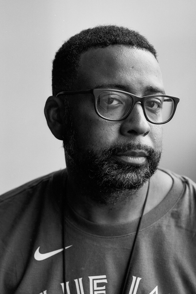 Image by Luis Santana