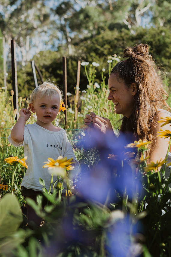 Photography Canberra creative Louise Hunt micro flower farmer and florist