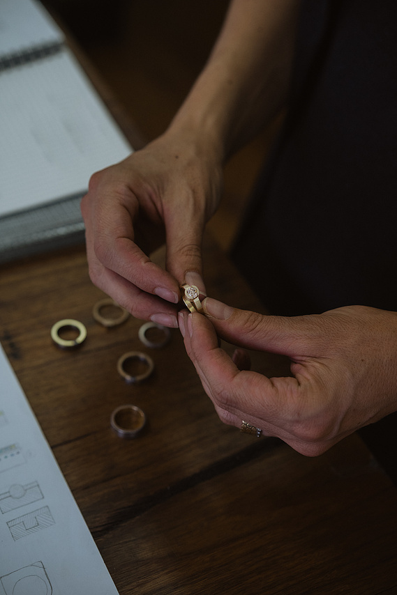 Photography Canberra creative Phoebe Porter contemporary jewellery