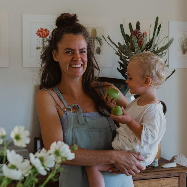 Photography Canberra creative Louise Hunt micro flower farmer and florist