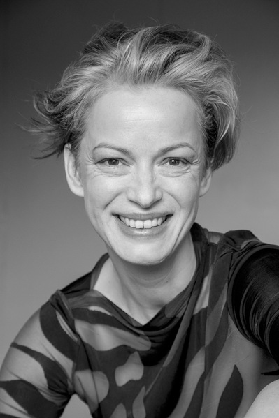 Photo Stéphane Coutelle
French photographer Paris
beauty, nude, fine art, flower, art print 
éditions La Belle Étoile*
beauty photographer, cosmetic, beauté
portrait Suzanne Junker