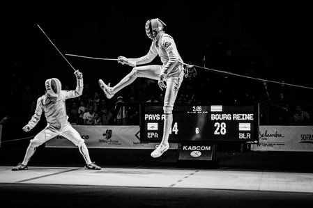 Mai 2016 , lla ville de  Bourg la reine, hauts de seine recoit la crème de l'escrime francaise pour les championnats de France. Ici, Miles Chamley-Watson (Usa) tire pour lle club de bourg la reine contre Erwan le pechoux (Fra) qui tire pour le club du pay