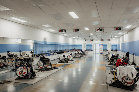 Salle d&#x27;escrime CAM Bordeaux equipée pour les handisports. Bordeaux, 16 janvier 2021