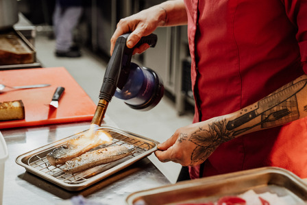 Détail de cuisine dans le restaurant Orta à Bordeaux 