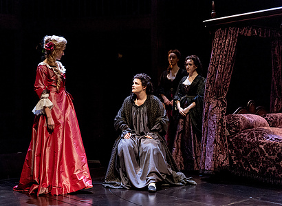 Queen Anne by Helen Edmunson - Royal Shakespeare Company and Theatre Royal Haymarket - set and costume designer Hannah Clark
