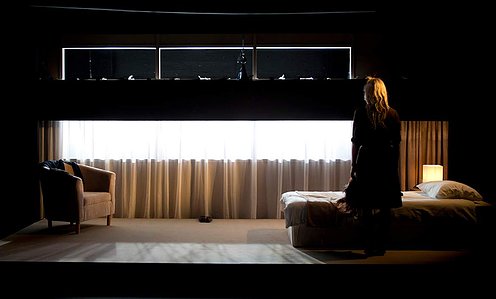 London by Simon Stephens, Paines Plough, set &amp; costume designer Hannah Clark