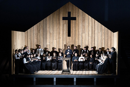 Stiffelio - Opéra National du Rhin. Designer Hannah Clark