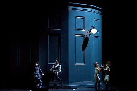 Un Ballo in Maschera - Opernhaus Zürich. Designer Hannah Clark