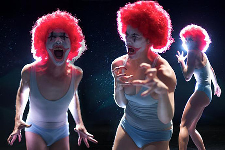Episode Frauke Requardt and Company. Set and costume designer Hannah Clark