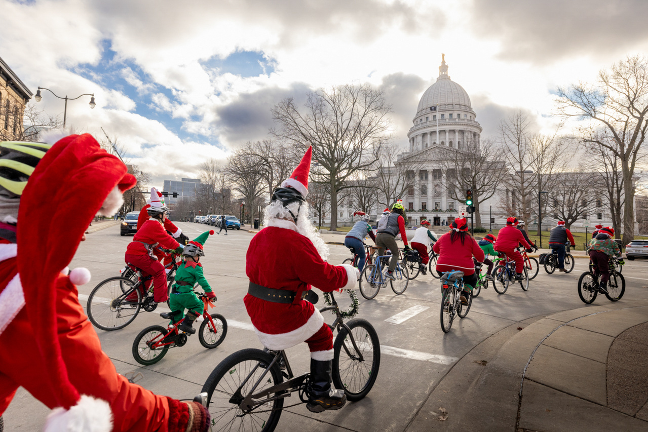 The world famous Santa Cycle Rampage in Madison, WI tourism event and editorial photograpy in Madison, Wi.