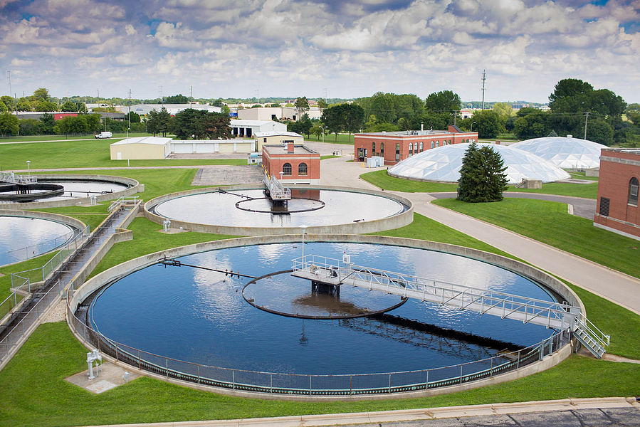 A scene of the aerators at the Madison Metropolitan Sewerage District.