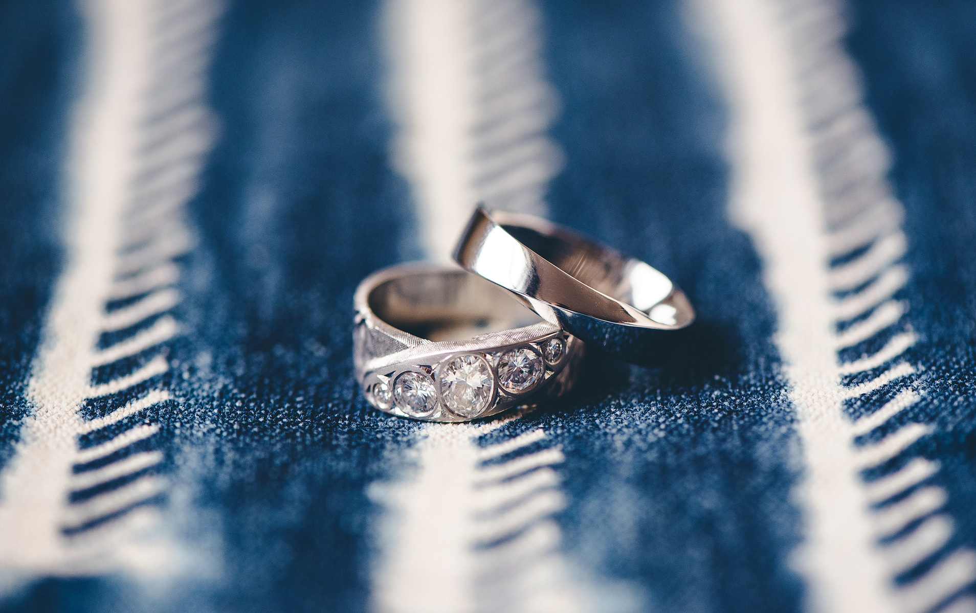 Asheville couples photographer capturing authentic, intimate and untraditional love