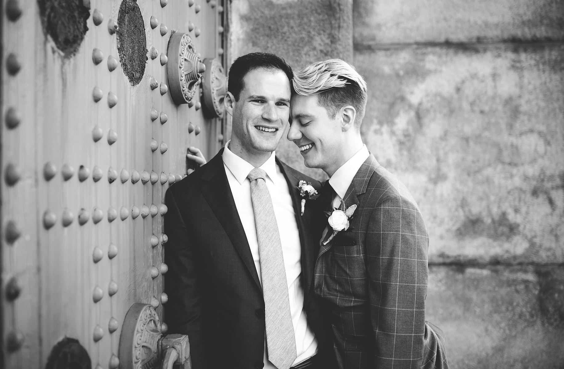 Asheville couples photographer capturing authentic, intimate and untraditional love