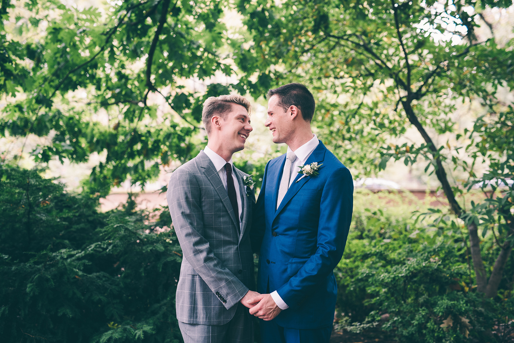 Asheville couples photographer capturing authentic, intimate and untraditional love