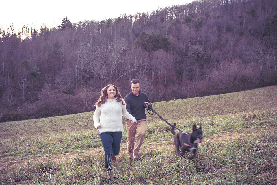 Asheville Photographer capturing couples and engagements