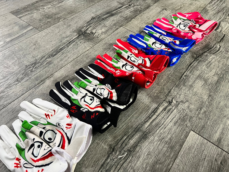 Nike joker football gloves hot sale