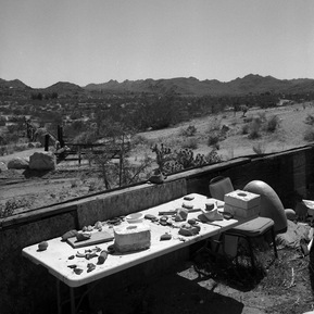 Potter Tony Soares by photographer Dan Fontanelli in Joshua Tree California