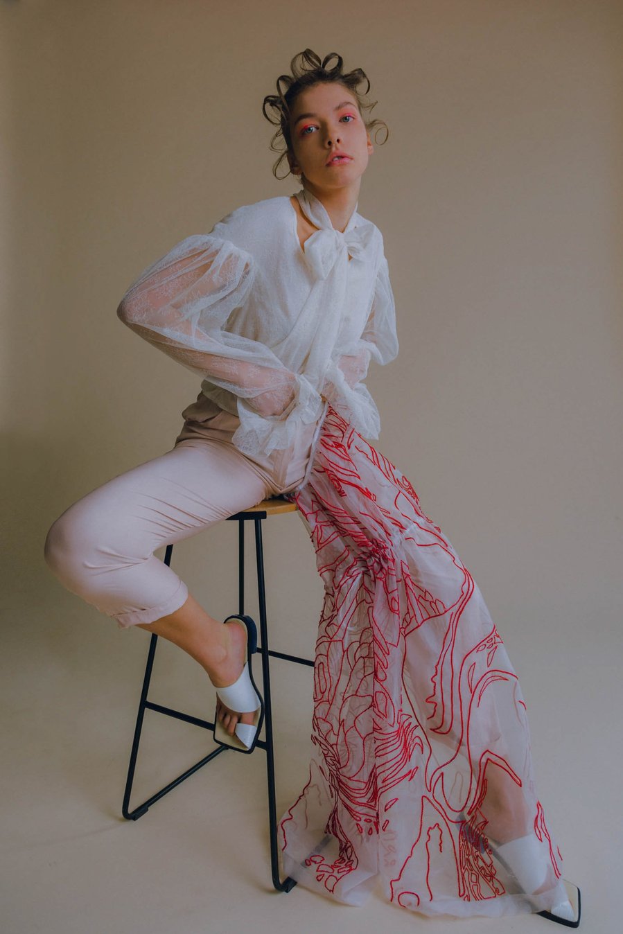 Move with me a fashion editorial for F Word Magazine
Hair stylist Alexyi Reneece, Make Up Artist Ayesha Brown, Stylist Carole Mcphillips, Assistant Sara Bonifaci

Isobel wears shirt and trousers NAYA REA; one legged trouser ICEYNNE; shoes 4CCCEES

