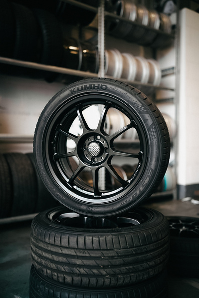 Kumho tyres on OZ wheels for MINI