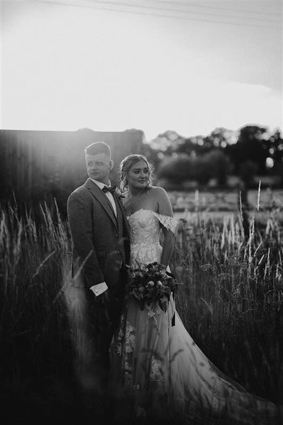 stylish and modern bridal portrait at silchester farm