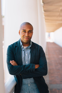 WASHINGTON DC PORTRAIT PHOTOGRAPHER PHOTOGRAPHY HEADSHOT LINKEDIN PROFESSIONAL MATTHEW STEBENNE