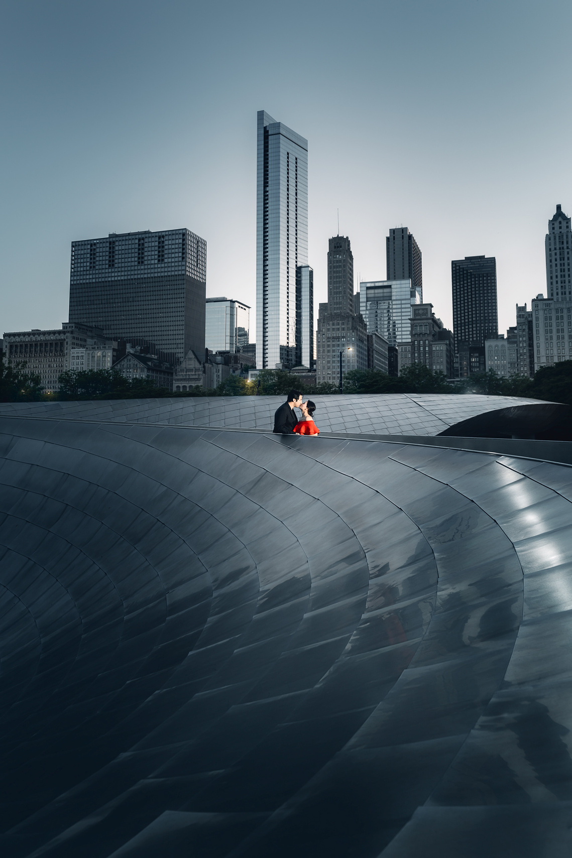 Spectacular wide angle photograph at Downtown Chicago. Engagement photoshoot with Gurung Photography from Mequon Wisconsin. 