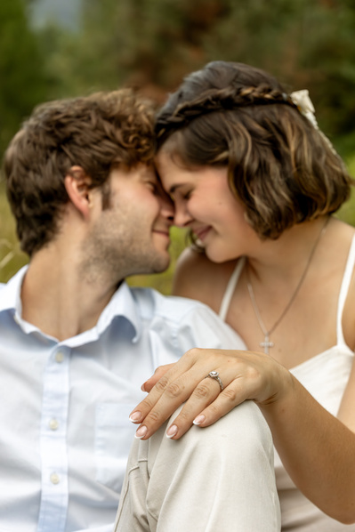 Montana Engagement Photography - Glacier National Park - Caitlin Lee Photography