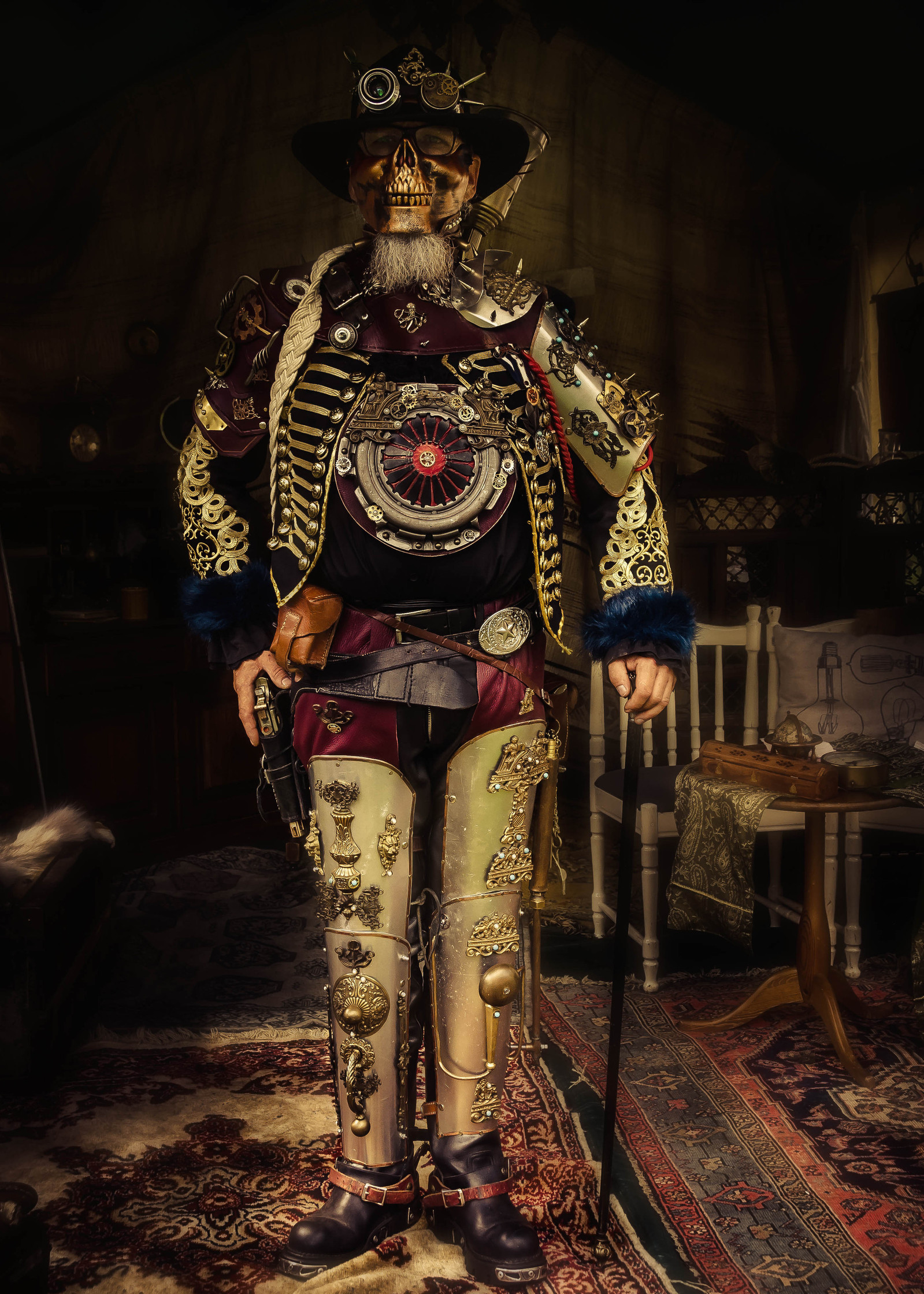 Steampunk, creature, dark, old, yellowish