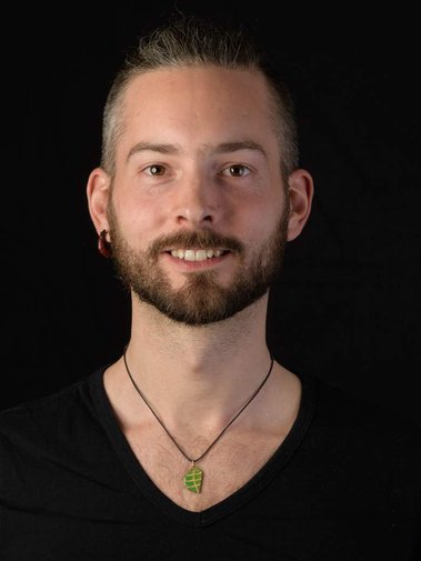 Frontaal portret van trainer coach