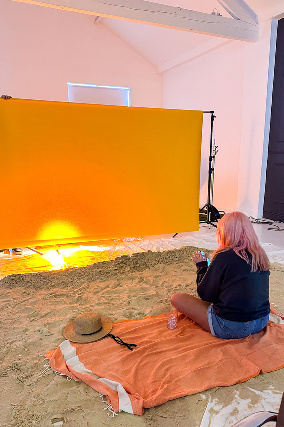 set design build production film photography wardrobe styling video tv commercial advertising producer director food product interiors