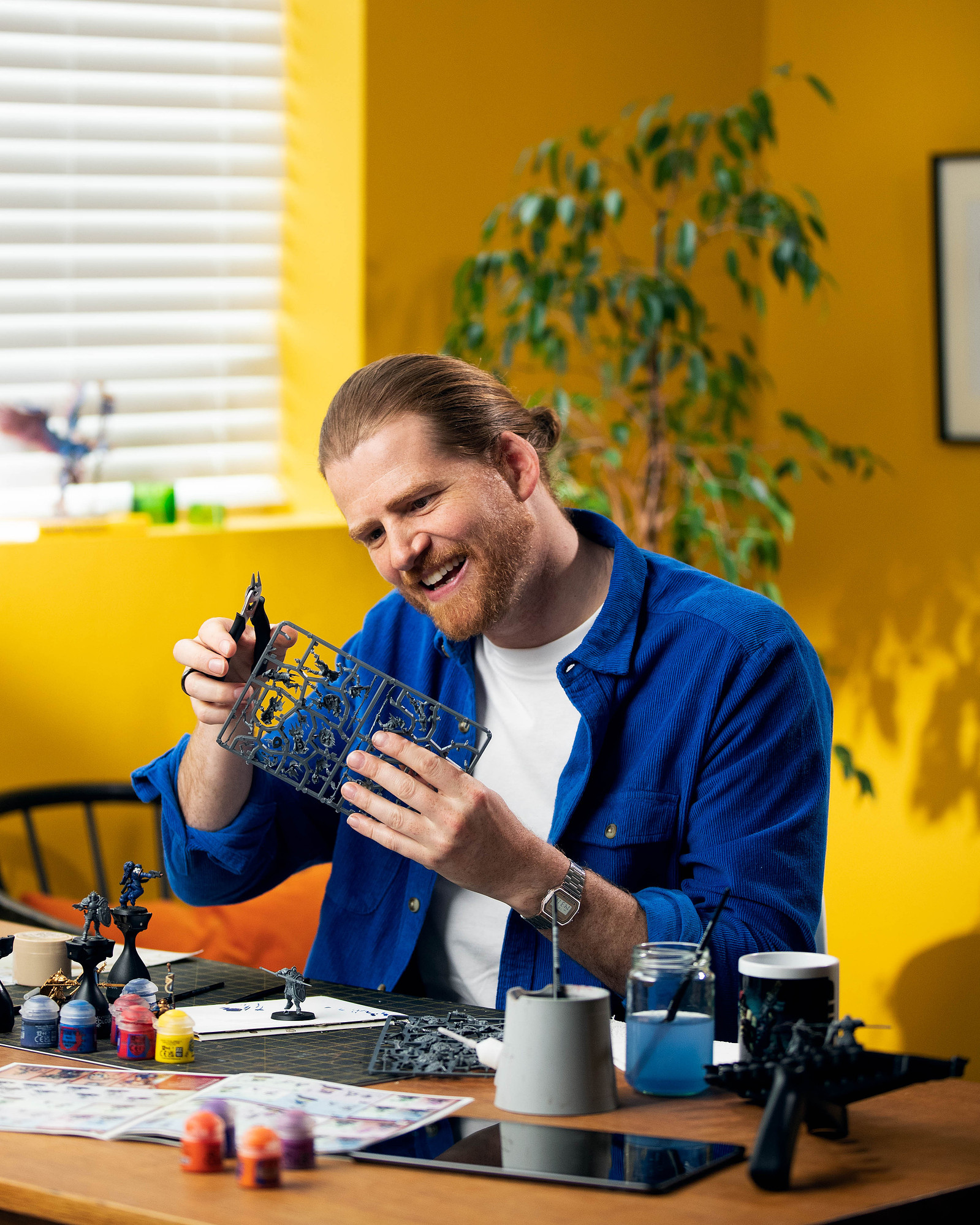 Set design and build, interiors styling, creative direction and production for film and photography as part of an advertising campaign for Games Workshop's, Warhammer brand. Nottingham studio.