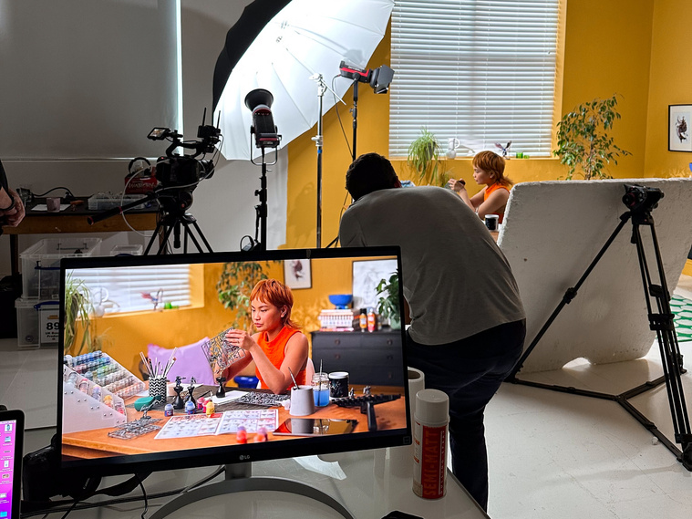 set design build production film photography wardrobe styling video tv commercial advertising producer director food product interiors