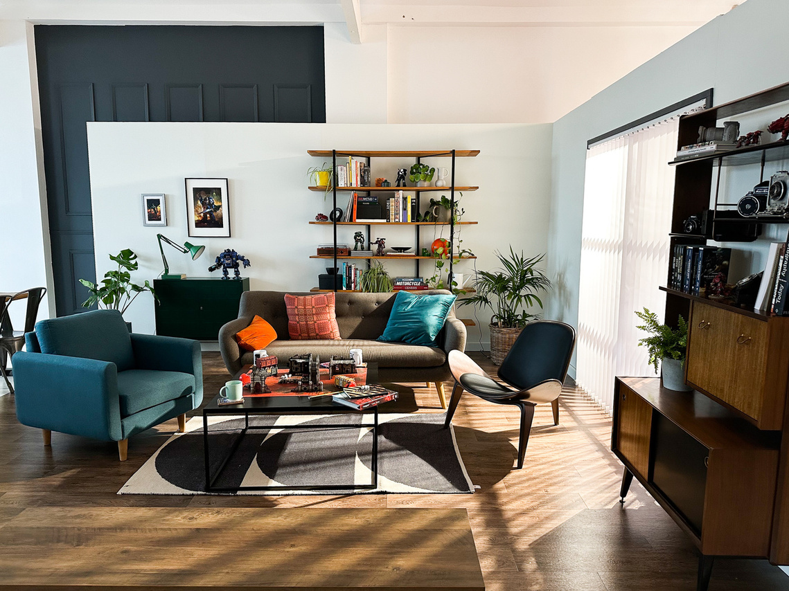 set design build production film photography wardrobe styling video tv commercial advertising producer director food product interiors