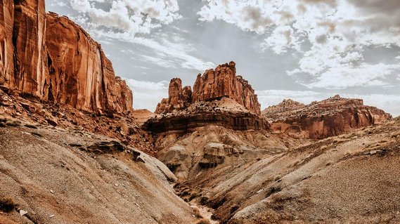Looking up at the canyon from the bottom of a dried river bed.