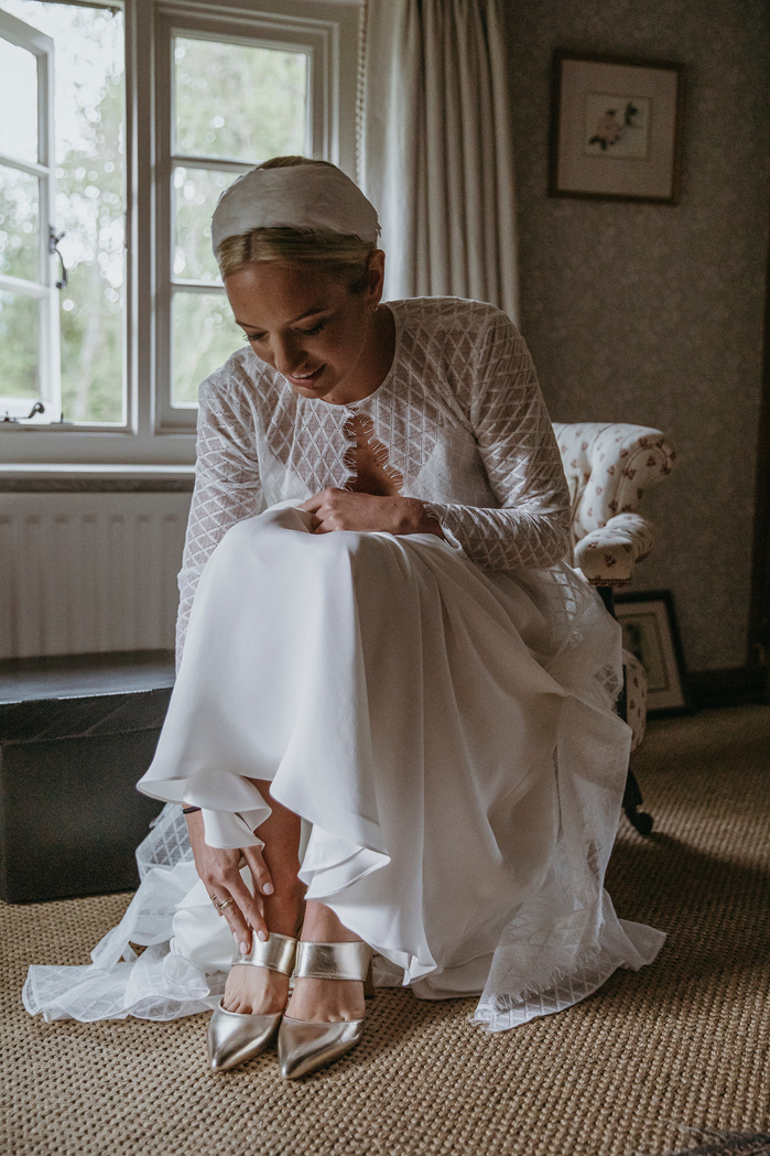 Benenden, Kent wedding photographer. Ceremony at St George's Church Benenden