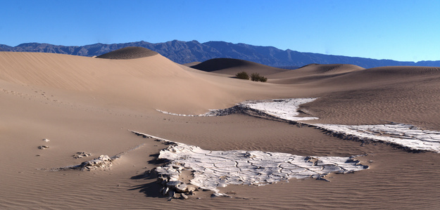 Death Valley, Mesquite Sand Dunes, early morning light, Stove pipe Wells