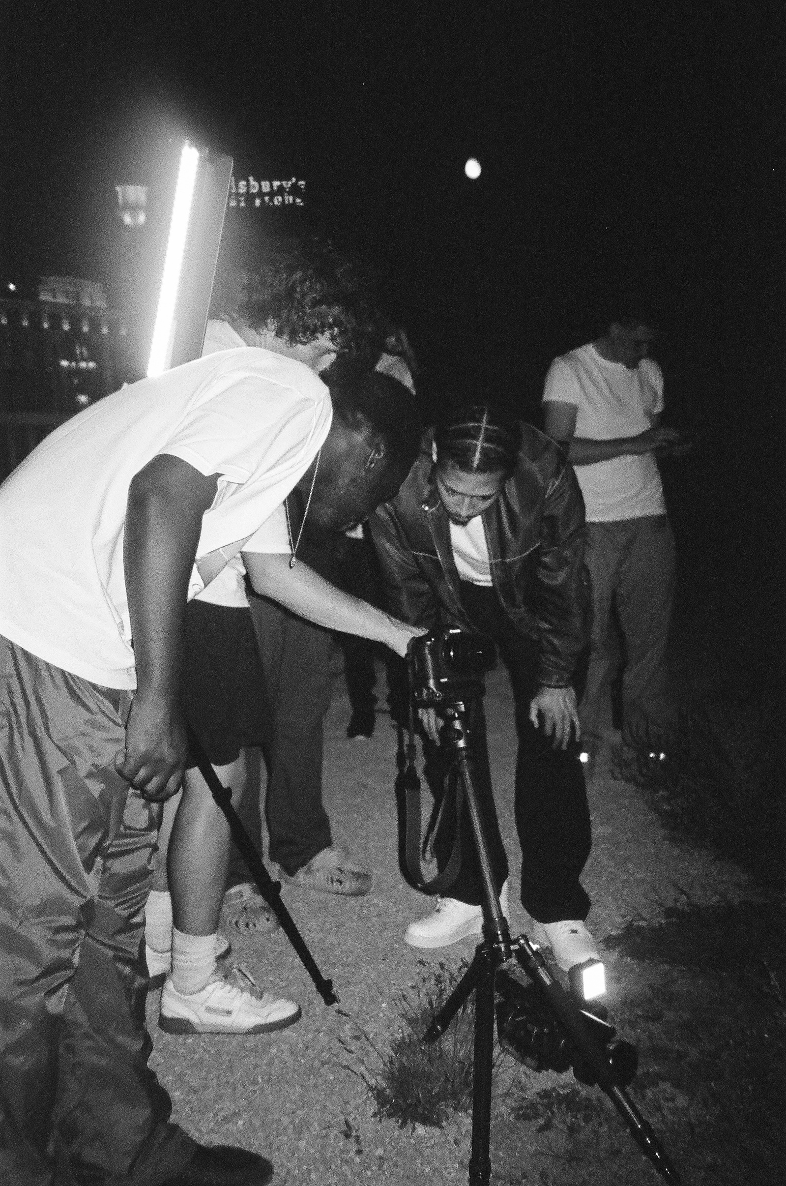 MONEYMITCH - DAEKWAN Behind the Scenes Photos, Music Video Behind the Scenes Photos, xounds of us, skntones, 35mm Film, Shot by Clayton Wiz, MONEYMITCH DAEKWAN, BTS Photos