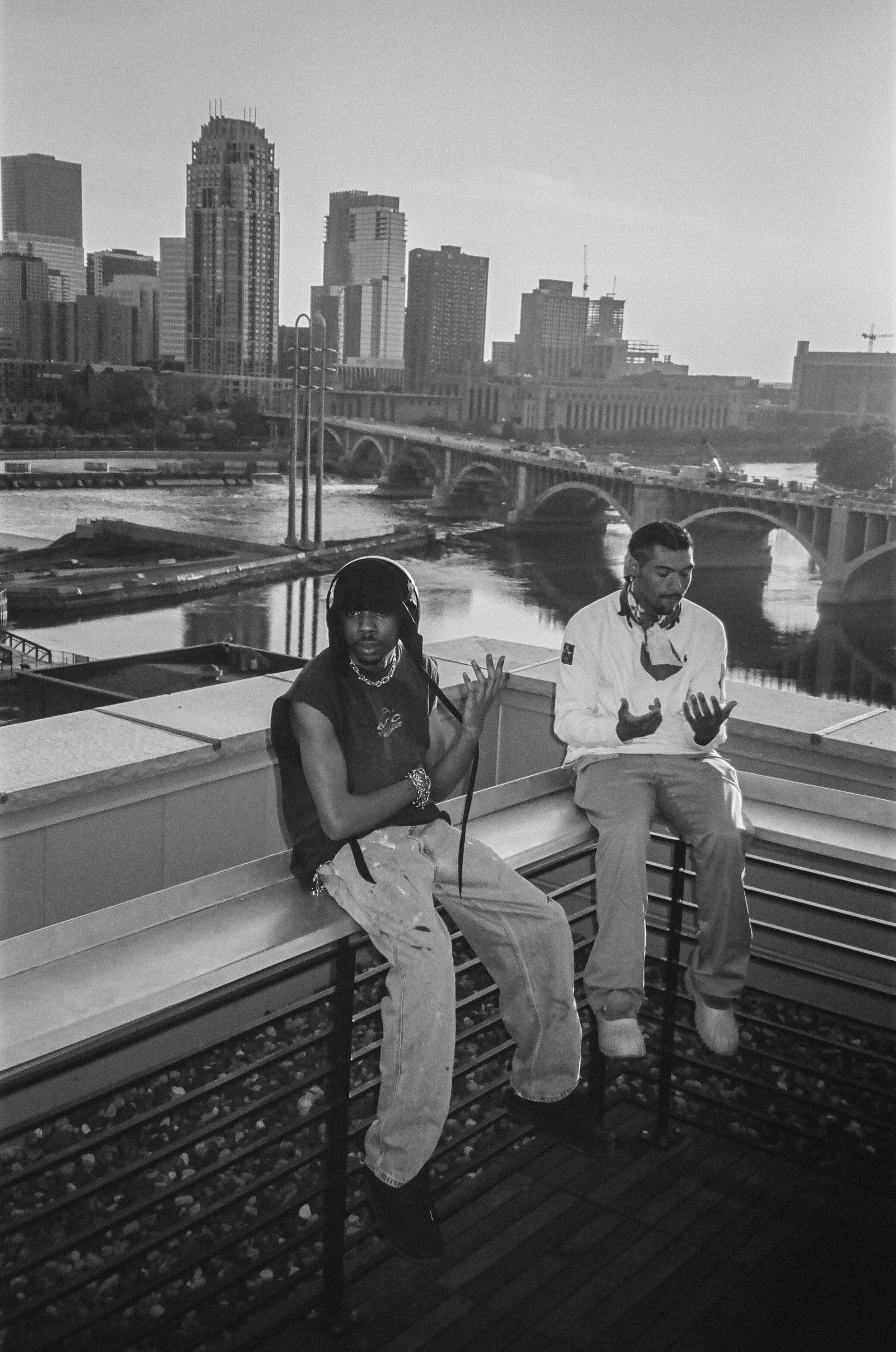 Get to the Point - Rheign, Music Video Behind the Scenes Photos, xounds of us, skntones, Rheign, Get to the Point (prod. benji), Shot by Clayton Wiz, 35mm Film