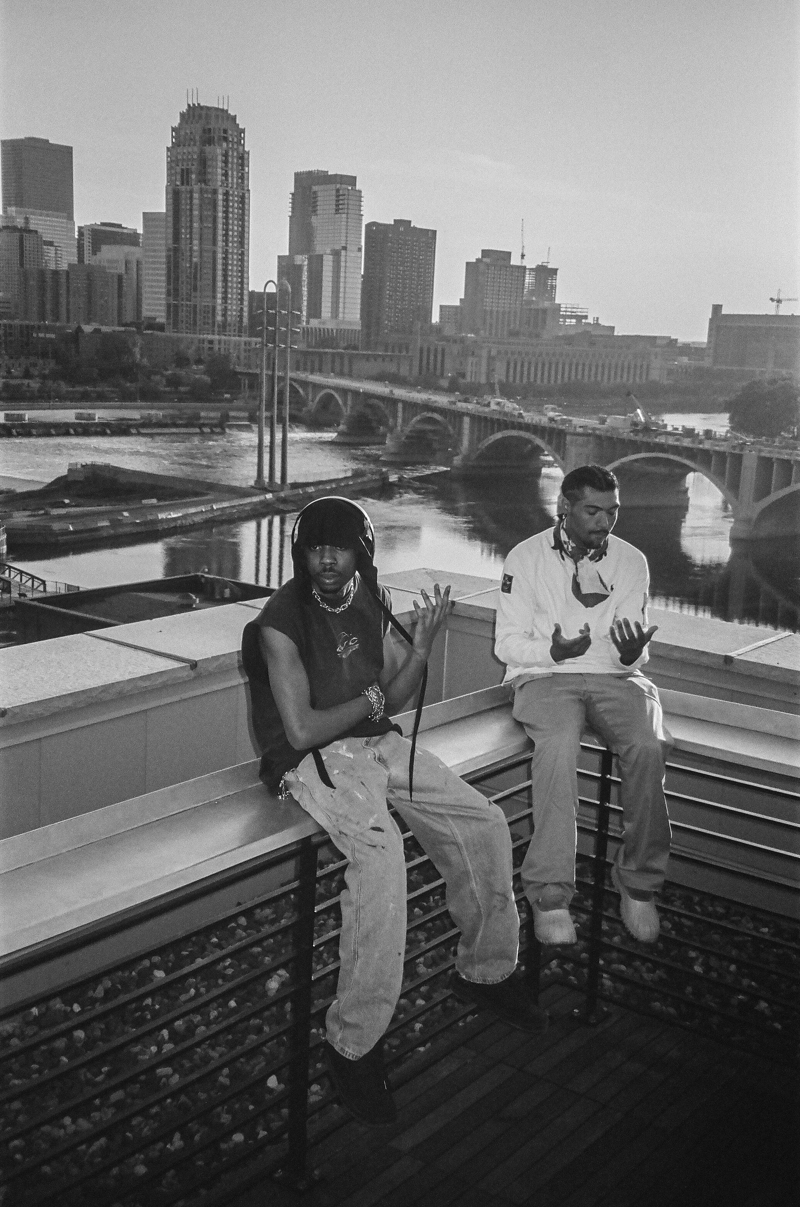 Get to the Point - Rheign, Music Video Behind the Scenes Photos, xounds of us, skntones, Rheign, Get to the Point (prod. benji), Shot by Clayton Wiz, 35mm Film