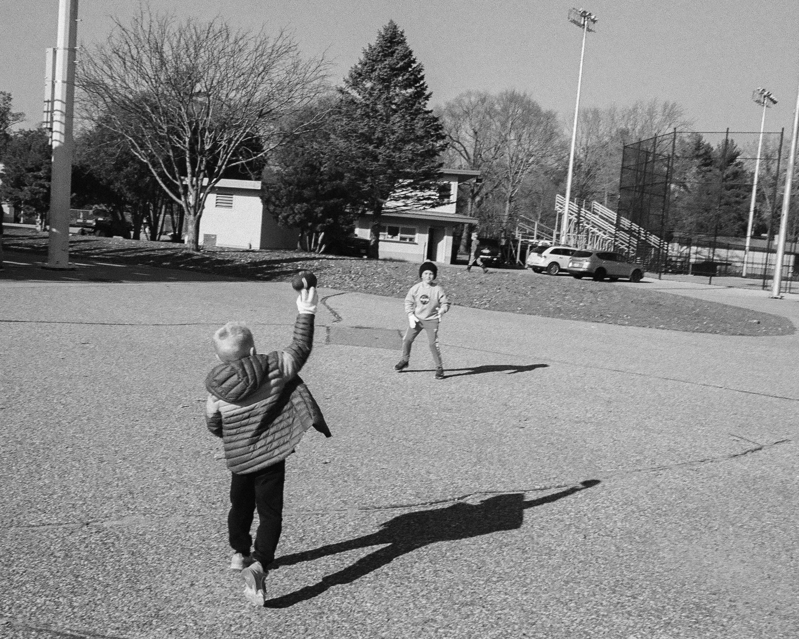 Film photography, 35mm film photography, street photography, sports photography, football, football photography, black and white film photography, University of Wisconsin Eau Claire Blugolds
