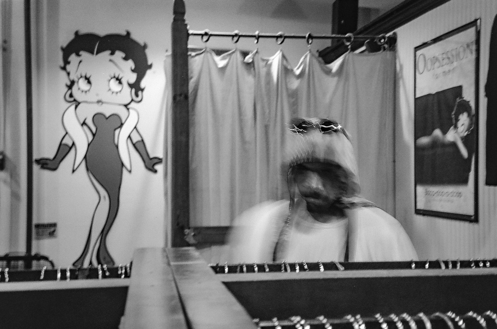 Get to the Point - Rheign, Music Video Behind the Scenes Photos, xounds of us, skntones, Rheign, Get to the Point (prod. benji), Shot by Clayton Wiz, 35mm Film