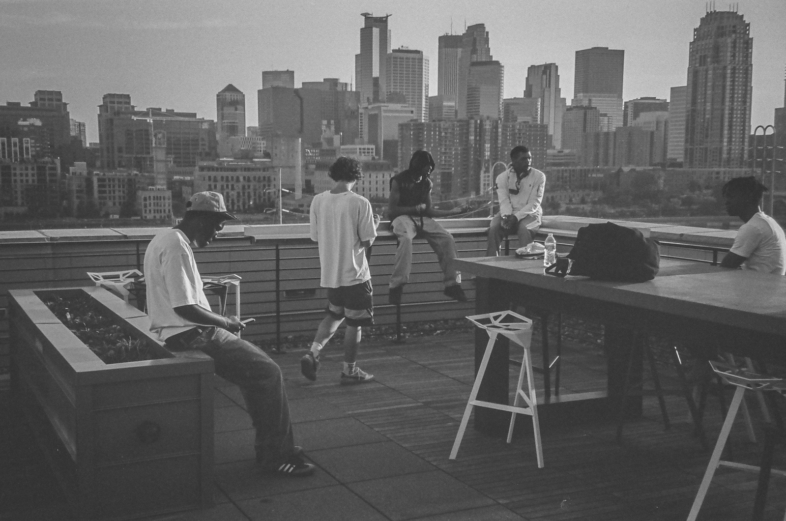 Get to the Point - Rheign, Music Video Behind the Scenes Photos, xounds of us, skntones, Rheign, Get to the Point (prod. benji), Shot by Clayton Wiz, 35mm Film