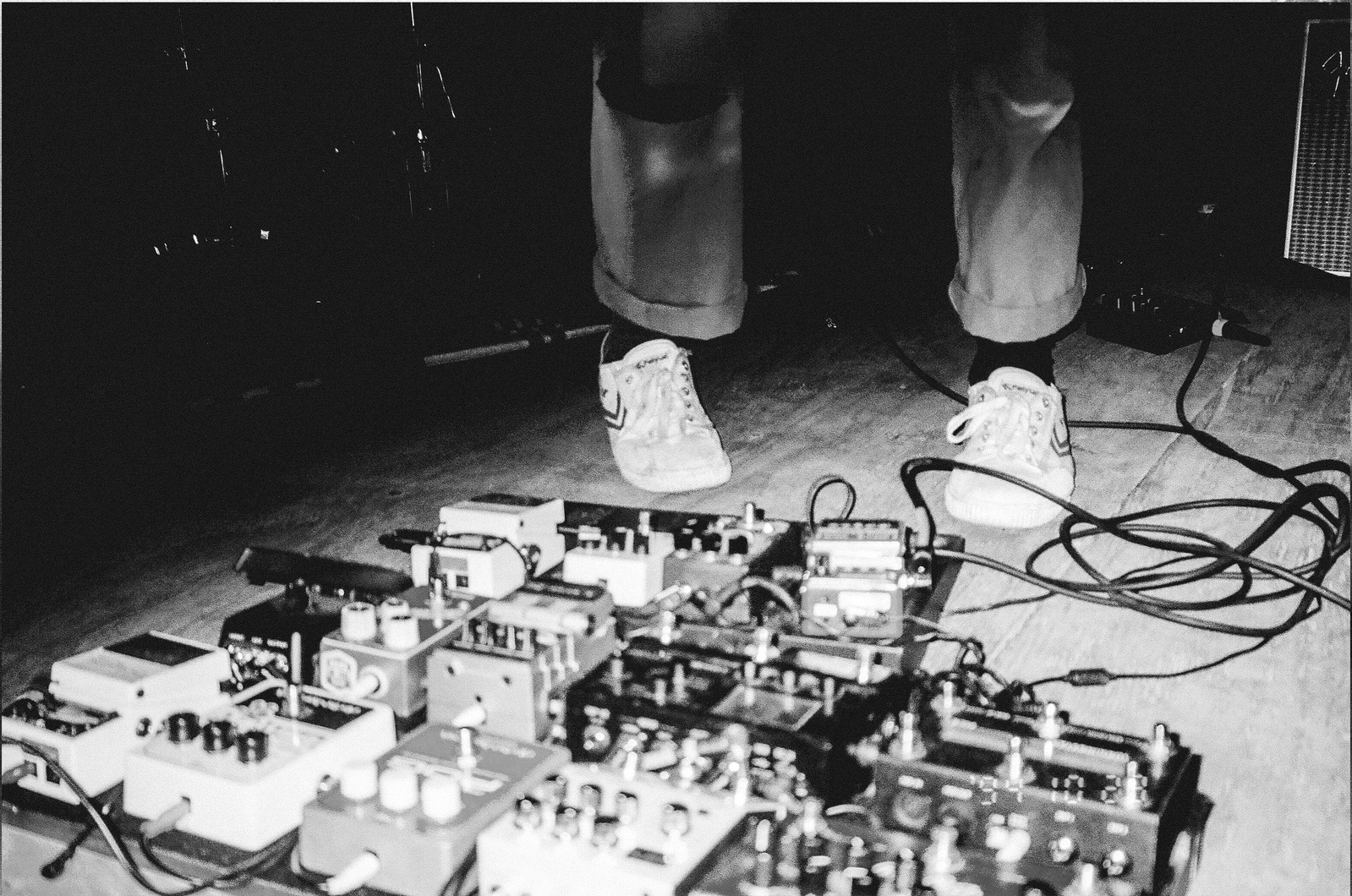 Miloe at The Sandbox in Eau Claire, WI, film photography, 35mm film photography, concert photography, black and white film photography, 