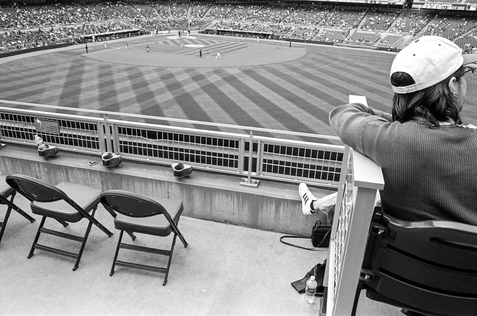Film photography, 35mm film photography, street photography, sports photography, baseball, baseball photography, black and white film photography, Houston Astros at Minnesota Twins in Target Arena in Minneapolis, MN