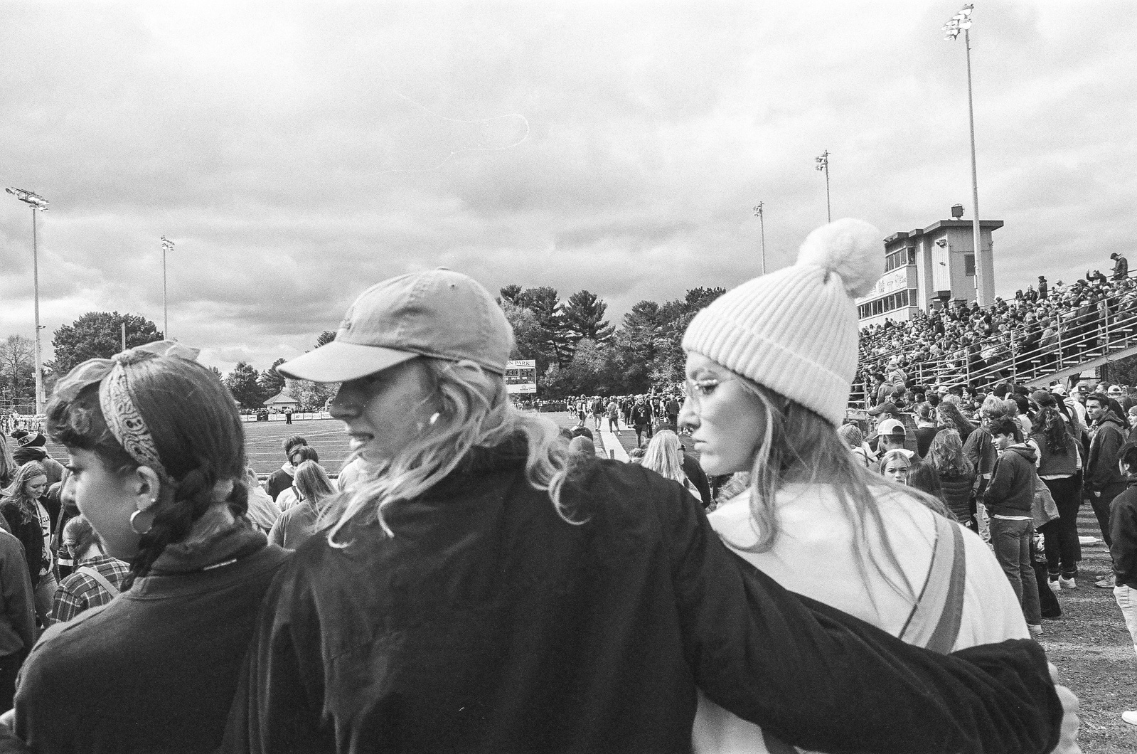 Film photography, 35mm film photography, street photography, sports photography, football, football photography, black and white film photography, University of Wisconsin Eau Claire Blugolds
