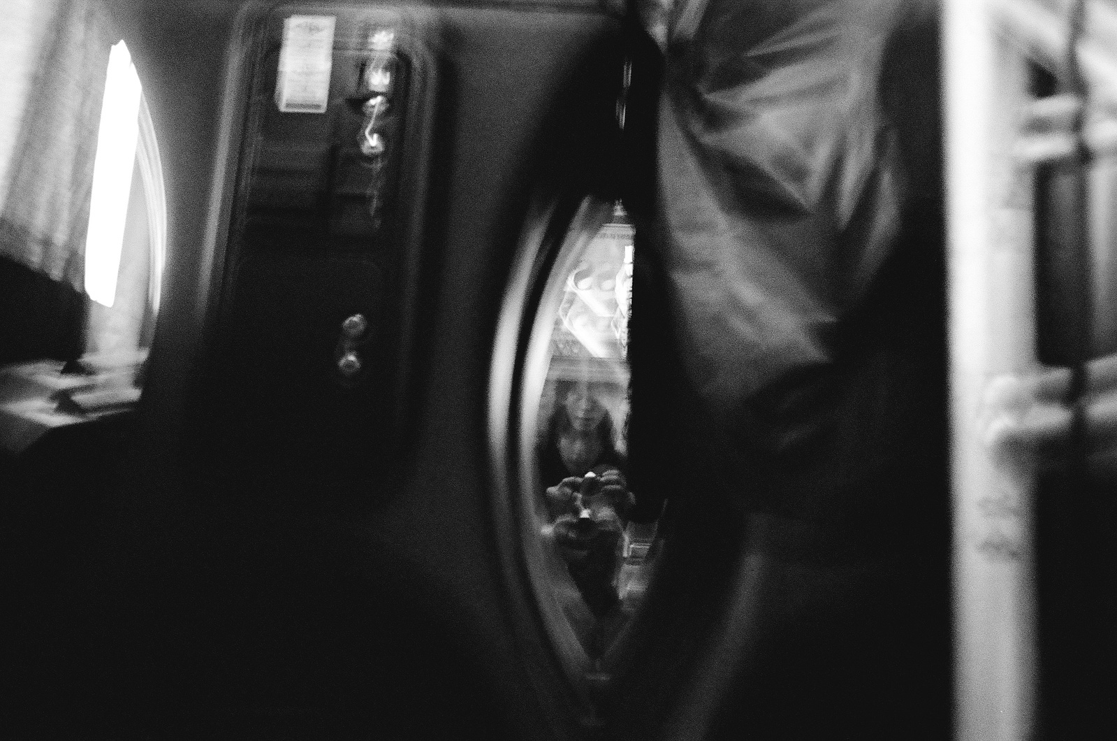 film photography, 35mm film photography, street photography, black and white film photography, Eau Claire, Wisconsin